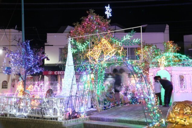 花の道広場