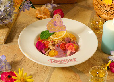 「Rapunzel」Romantic Moments OH MY CAFE(ラプンツェル ロマンティック モーメンツ オーマイカフェ) in 東京・新宿
