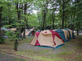 休暇村茶臼山高原チャウシカの森キャンプ場