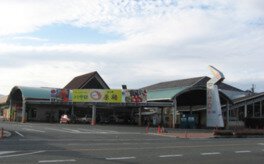 道の駅 原鶴 ファームステーションバサロ