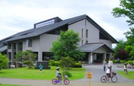日本現代詩歌文学館