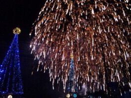 第21回伊豆熱川温泉 クリスマスファンタジア花火大会