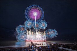 博多湾芸術花火2023（福岡市西区）の日程・開催情報 - 花火大会2023